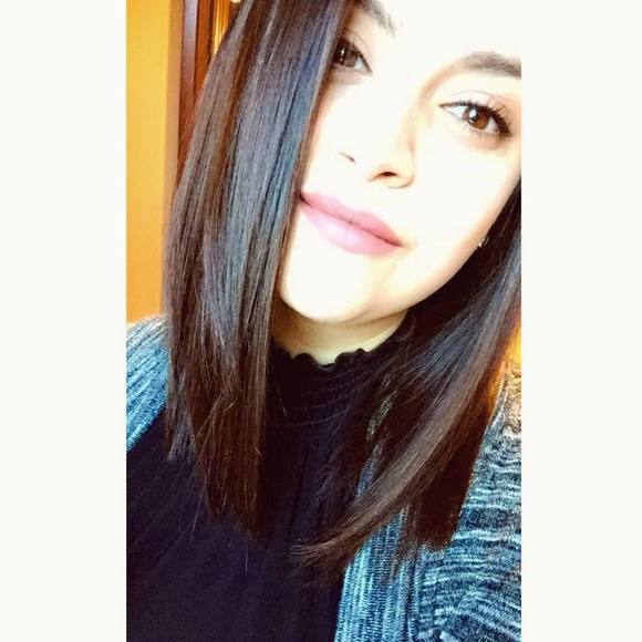 Meet your Posher, Sabrina - Picture 1 of 1